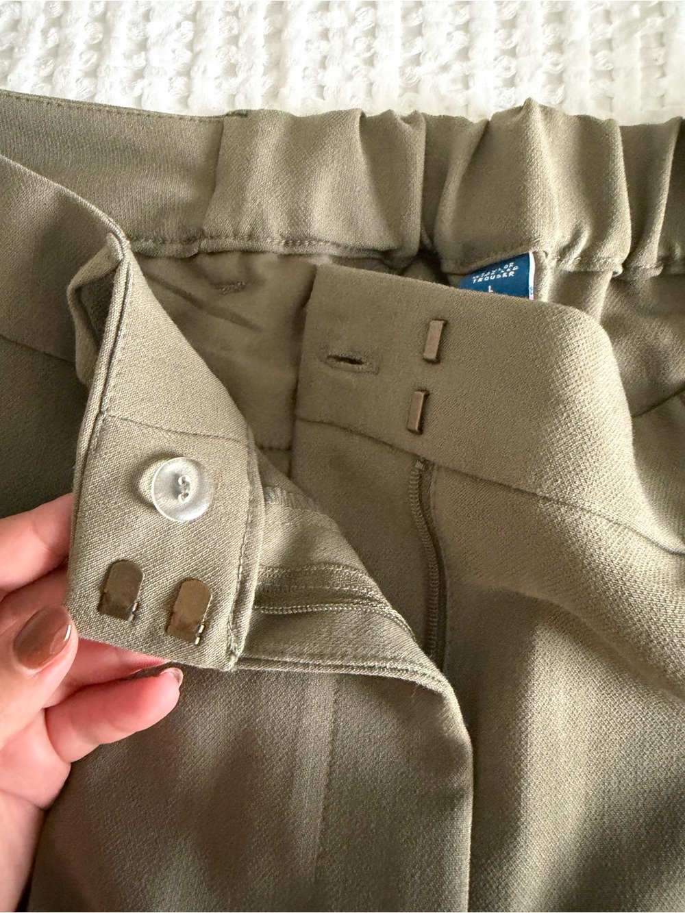 Old Navy Taylor Wide Leg Trouser - Picture 5 of 8